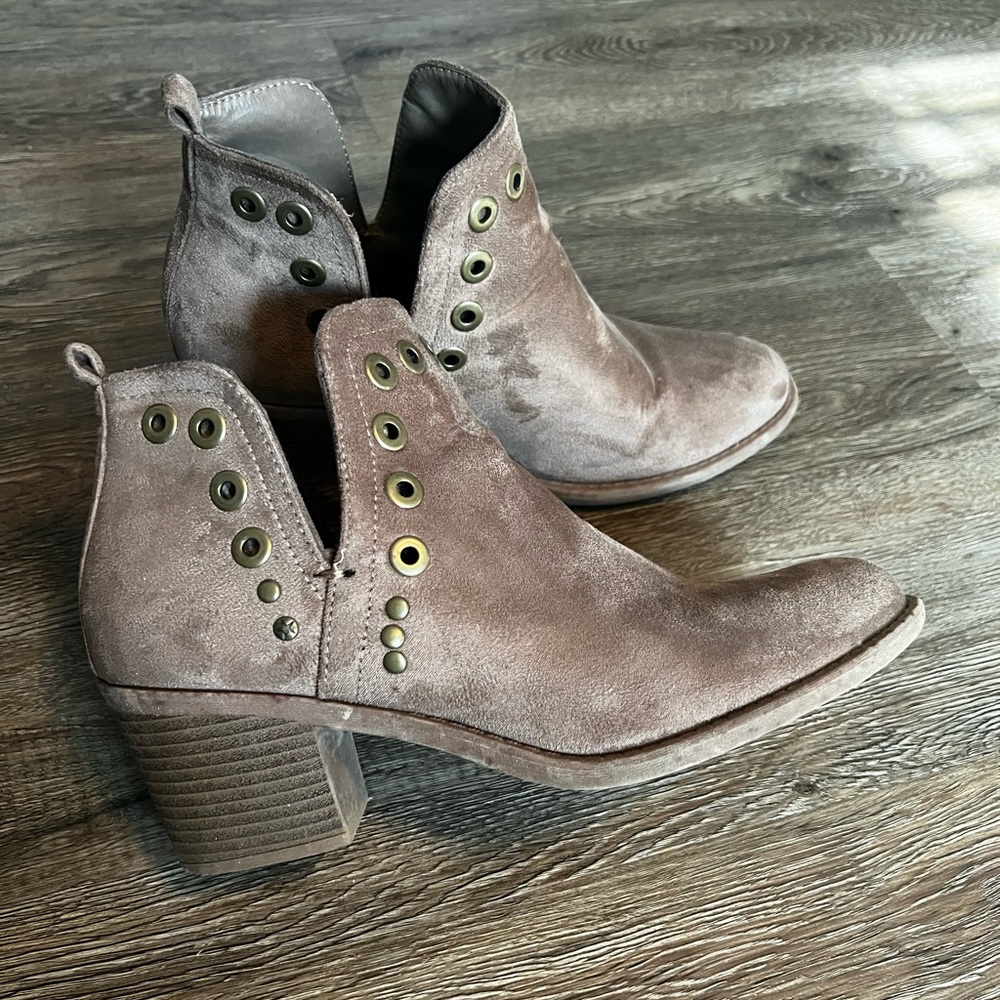 Mocha slip on booties